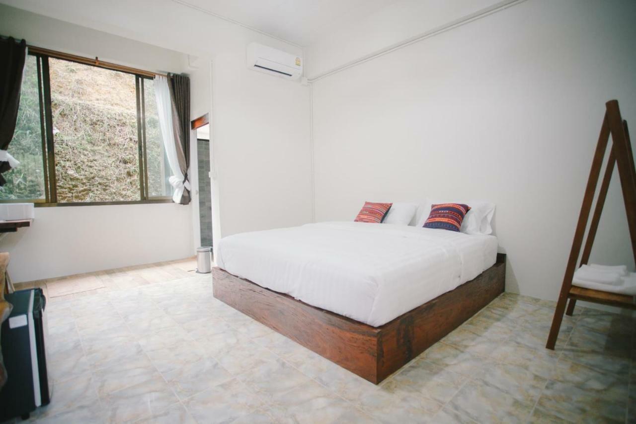 Yayo Coffee And Bed Apartment Chiang Rai Ngoại thất bức ảnh